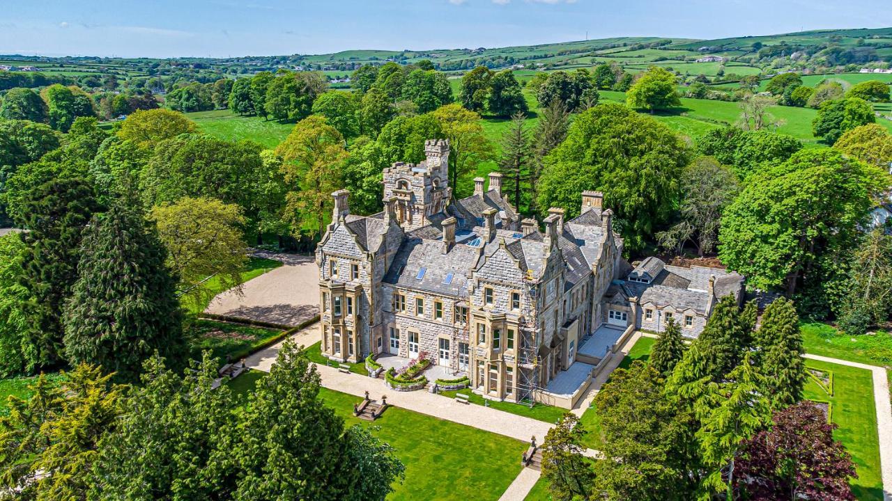 The Violet Suite Stone Cross Mansion Улверстон Экстерьер фото